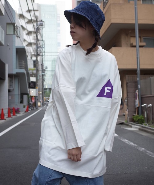 AFYF(エーエフワイエフ)の「rovtski 【ビッグシルエット】 AFYF FOOBALL TEE F(Tシャツ/カットソー・レディース・ブラック/グリーン/ホワイト/オレンジ・FREE)」の8枚目の写真