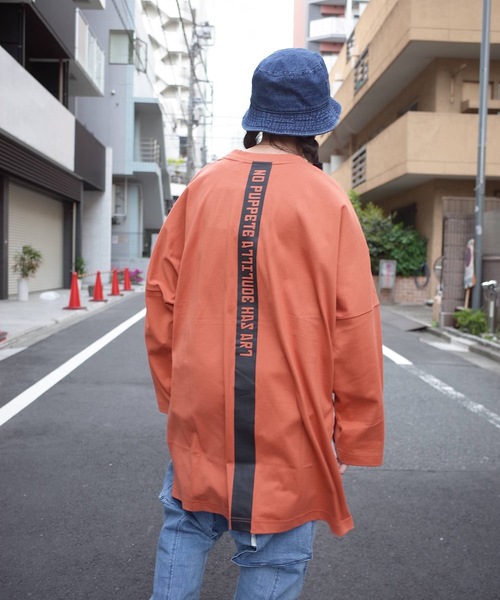 AFYF(エーエフワイエフ)の「rovtski 【ビッグシルエット】 AFYF FOOBALL TEE F(Tシャツ/カットソー・レディース・ブラック/グリーン/ホワイト/オレンジ・FREE)」の19枚目の写真