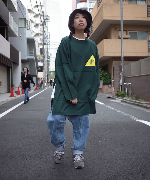 AFYF(エーエフワイエフ)の「rovtski 【ビッグシルエット】 AFYF FOOBALL TEE F(Tシャツ/カットソー・レディース・ブラック/グリーン/ホワイト/オレンジ・FREE)」の20枚目の写真