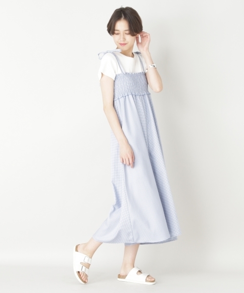 LOWRYS FARM(ローリーズファーム)の「ギンガムHWサロペット 796641(サロペット/オーバーオール・レディース・ブラック/ブルー・MEDIUM/LARGE)」の1枚目の写真