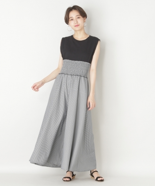 LOWRYS FARM(ローリーズファーム)の「ギンガムHWサロペット 796641(サロペット/オーバーオール・レディース・ブラック/ブルー・MEDIUM/LARGE)」の8枚目の写真