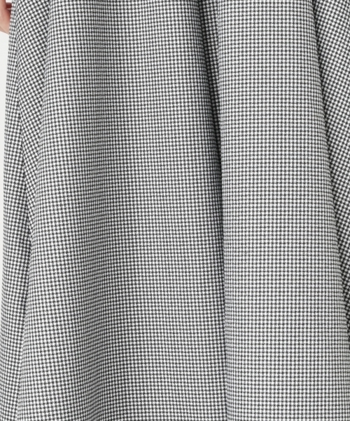 LOWRYS FARM(ローリーズファーム)の「ギンガムHWサロペット 796641(サロペット/オーバーオール・レディース・ブラック/ブルー・MEDIUM/LARGE)」の17枚目の写真