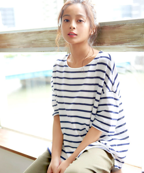 KOBE LETTUCE（コウベレタス）の「コットン100%ドロップショルダーボーダー半袖カットソー/Tシャツ/レディース[C3288]神戸レタス（Tシャツ/カットソー・レディース・ブラック系その他3/ブルー系その他/ブラック系その他/グレー系その他/ブルー系その他3/レッド系その他/ベージュ系その他/ブラック系その他2/ブルー系その他2・FREE）」の17枚目の写真