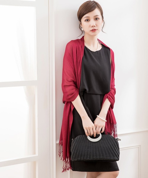DRESS STAR(ドレス スター)の「ビジューラディアルサテンプリーツパーティークラッチバッグ(クラッチバッグ・レディース・ブラック/ダークブラウン/シルバー/シャンパン・フリー)」の15枚目の写真