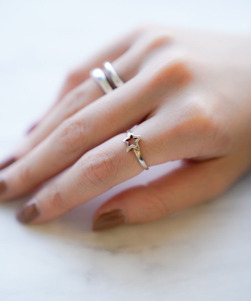 YArKA(ヤーカ)の「【YArKA】star ring(リング・レディース・シルバー・#13/#11)」の4枚目の写真