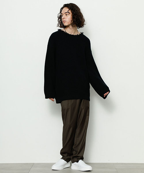 WRAPINKNOT(ラッピンノット)の「【WRAPINKNOT】別注ルーズニット(ニット/セーター・メンズ・ブラック/レッド・2/3)」の5枚目の写真