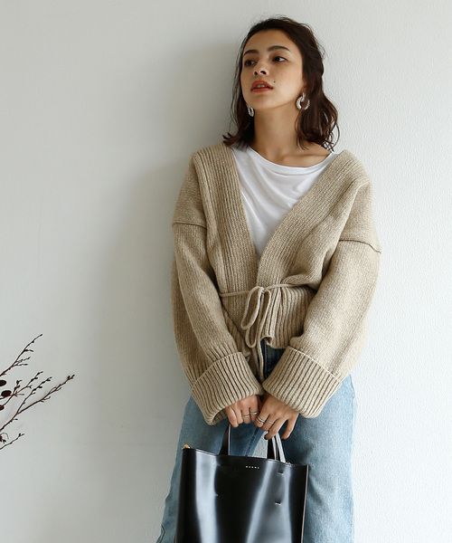 marjour(マージュール)の「STRING KNIT CARDIGAN(カーディガン/ボレロ・レディース・ブラウン/ベージュ・MEDIUM)」の19枚目の写真