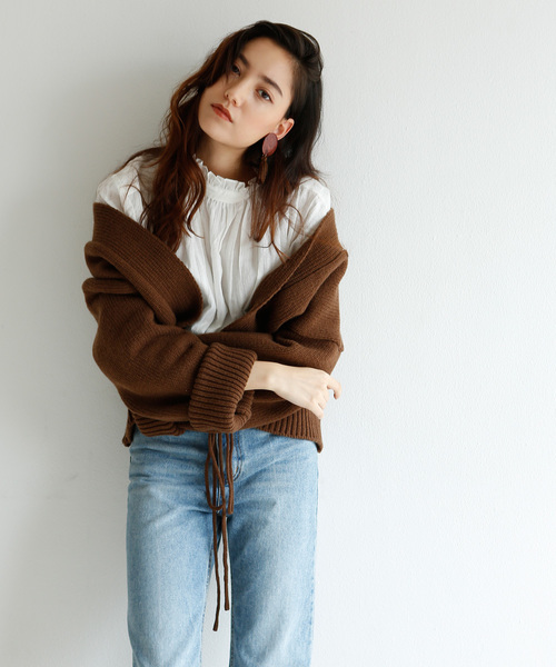 marjour(マージュール)の「STRING KNIT CARDIGAN(カーディガン/ボレロ・レディース・ブラウン/ベージュ・MEDIUM)」の22枚目の写真