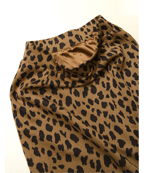 Re:EDIT（リエディ）の「レオパード柄カットジャガードロングタイトスカート（スカート・レディース・ホワイト/ブラウン/ブラック・LARGE/MEDIUM/SMALL）」の4枚目の写真