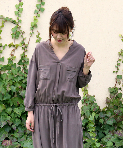 n'ee-ne（ネーネ）の「ロングワンピース（ワンピース・レディース・ブラック/ダークアッシュ/ネイビー・M/L/LL）」の16枚目の写真