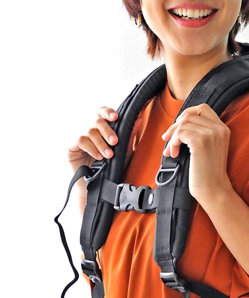 GREGORY（グレゴリー）の「GREGORY DAY PACK　グレゴリーリュック 26Lバックパック（バックパック/リュック・メンズ・ブラック・ONE SIZE）」の19枚目の写真