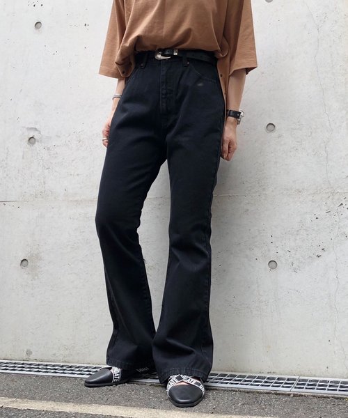 PAGEBOY（ページボーイ）の「フレアジーンズ（デニムパンツ・レディース・ブラック/サックスブルー/ライトブルー・SMALL/MEDIUM/LARGE）」の22枚目の写真