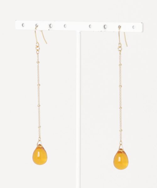 tone(トーン)の「【tschuss(チュース)】「drop」チェコビーズのロングピアス(ピアス(両耳用)・レディース・レッド/ラベンダー/ブラック/その他/ピンク/クリア/ベージュ/ブルー/グリーン/オレンジ/クリアレッド・FREE)」の11枚目の写真
