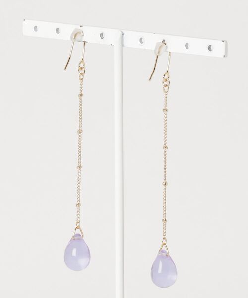 tone(トーン)の「【tschuss(チュース)】「drop」チェコビーズのロングピアス(ピアス(両耳用)・レディース・レッド/ラベンダー/ブラック/その他/ピンク/クリア/ベージュ/ブルー/グリーン/オレンジ/クリアレッド・FREE)」の12枚目の写真