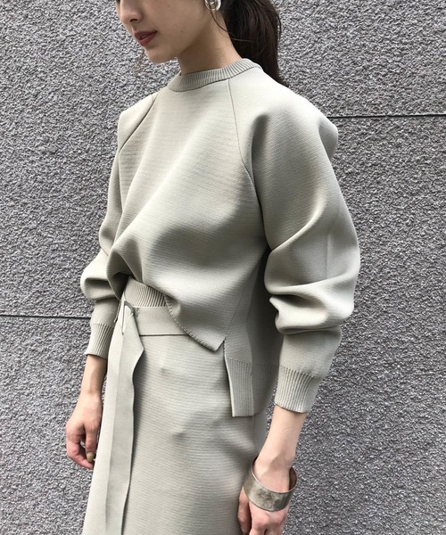 &g'aime（アンジェム）の「【＆g'aime】サイドスリットロングスリーブニット（ニット/セーター・レディース・ブラック/ブラウン/グレイッシュベージュ・FREE）」の14枚目の写真