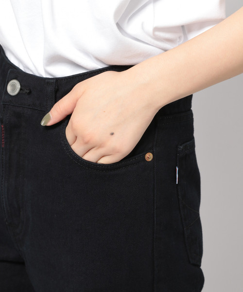 PAGEBOY（ページボーイ）の「【SOMETHING × PAGEBOY】別注 スリットフレアパンツ（デニムパンツ・レディース・ブラック/サックスブルー・SMALL/MEDIUM）」の8枚目の写真