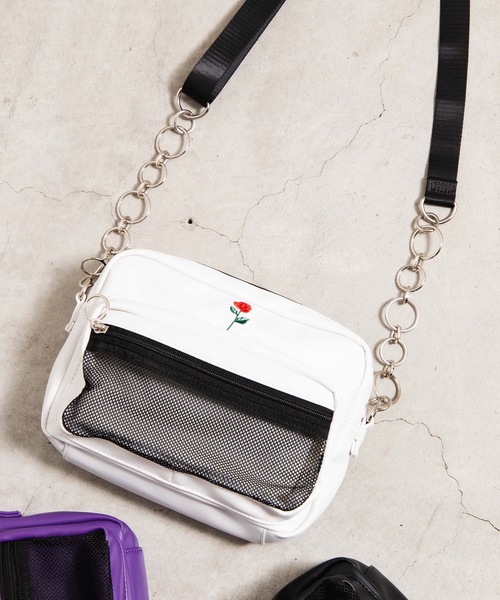 WEGO（ウィゴー）の「WEGO/リングチェーンワンポイントショルダーバッグ（ショルダーバッグ・レディース・シルバー/ブラック/パープル/ホワイト・FREE）」の2枚目の写真