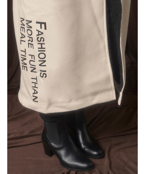 Darich（ダーリッチ）の「レタリングメルトンCT（チェスターコート  