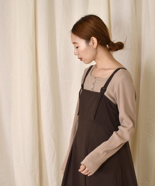 w closet（ダブルクローゼット）の「スクエアヘンリーネック長袖プルオーバー（Tシャツ/カットソー・レディース・オフホワイト/スモークグレー/ベージュ/スミクロ・FREE）」の21枚目の写真