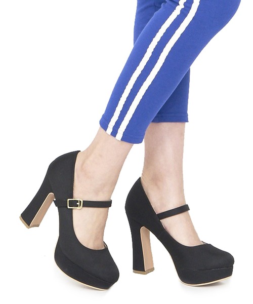 Miminy Piminy（ミミニー ピミニー）の「MiminyPiminy(ミミニー ピミニー) 甲ストラップのラウンドトゥパンプス（パンプス・レディース・ブラック/ベージュ/ネイビー/チェック・LL/S/M/L）」の2枚目の写真