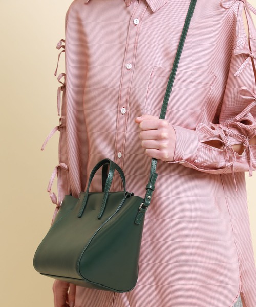 ヤーキ　ショルダーバッグ　ダークグリーン　スタッズ ヤーキ ショルダーバッグ ダークグリーン スタッズ YHAKI ＞ NEW