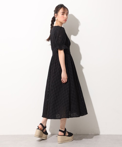 one after another NICE CLAUP(ワンアフターアナザーナイスクラップ)の「【Web限定】コットンレースロングワンピース(ワンピース・レディース・オフホワイト/ブラック/ミント/ラベンダー・FREE)」の22枚目の写真