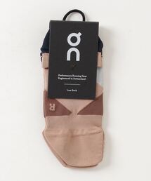On（オン）の「On Low Sock (Rosebrown/Grey)（ソックス/靴下・レディース）」