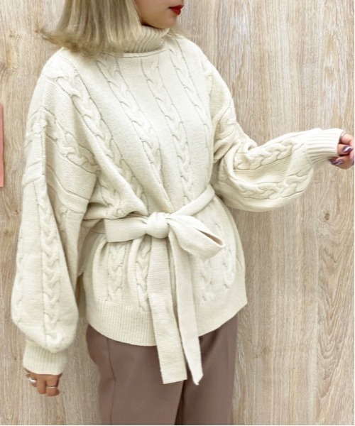 apres jour(アプレジュール)の「タートルケーブルチュニック【ZOZOTOWN限定アイテム】【10AP】(ニット/セーター・レディース・ダークブラウン/アイボリー/スモークピンク・X-LARGE/フリー)」の5枚目の写真