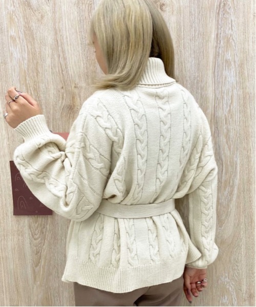 apres jour(アプレジュール)の「タートルケーブルチュニック【ZOZOTOWN限定アイテム】【10AP】(ニット/セーター・レディース・ダークブラウン/アイボリー/スモークピンク・X-LARGE/フリー)」の6枚目の写真