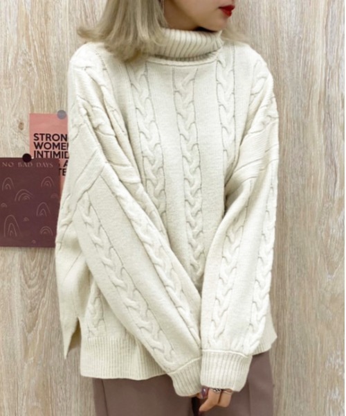 apres jour(アプレジュール)の「タートルケーブルチュニック【ZOZOTOWN限定アイテム】【10AP】(ニット/セーター・レディース・ダークブラウン/アイボリー/スモークピンク・X-LARGE/フリー)」の7枚目の写真