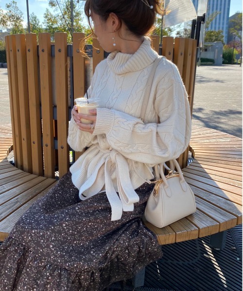 apres jour(アプレジュール)の「タートルケーブルチュニック【ZOZOTOWN限定アイテム】【10AP】(ニット/セーター・レディース・ダークブラウン/アイボリー/スモークピンク・X-LARGE/フリー)」の18枚目の写真