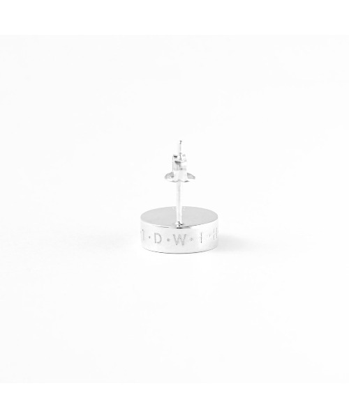 KLON(クローン)の「KLON RH simply PIERCED EARRING -JOE-(ピアス(片耳用)・レディース・シルバー・ONE SIZE)」の3枚目の写真