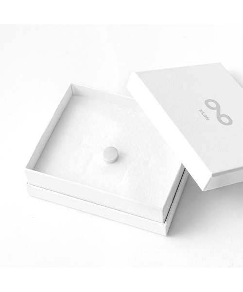 KLON(クローン)の「KLON RH simply PIERCED EARRING -JOE-(ピアス(片耳用)・レディース・シルバー・ONE SIZE)」の6枚目の写真