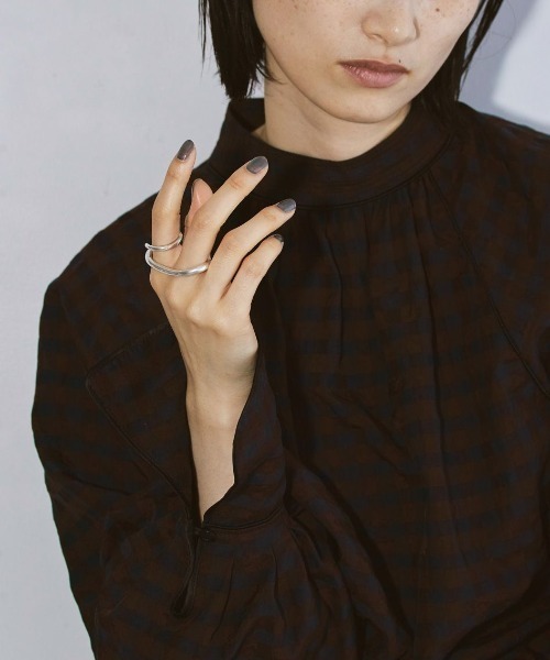 TODAYFUL(トゥデイフル)の「TODAYFUL Double Finger Ring ダブルフィンガーリング/12990901(リング・レディース・シルバー/ゴールド・ONE SIZE)」の21枚目の写真