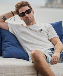 1PIU1UGUALE3 RELAX(ウノピゥウノウグァーレトレ リラックス)ピグメント ワンポイント ブランドロゴ 半袖Tシャツ