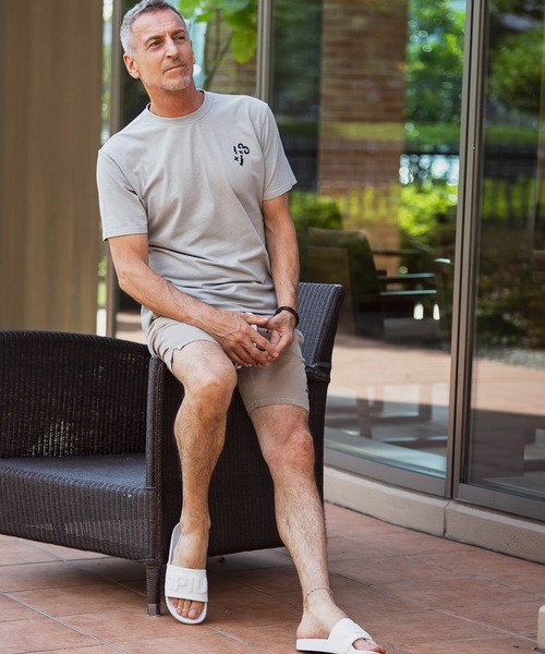 1PIU1UGUALE3  RELAX （ウノピゥウノウグァーレトレ リラックス）の「1PIU1UGUALE3 RELAX(ウノピゥウノウグァーレトレ リラックス)ピグメント ワンポイント ブランドロゴ 半袖Tシャツ（Tシャツ/カットソー・メンズ・ホワイト/ベージュ/コーラルピンク/グレー/ネイビー・L/S/M/XL/XXL）」の21枚目の写真