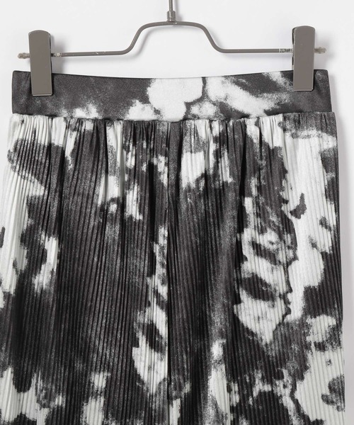 PAGEBOY（ページボーイ）の「【CORE】タイダイプリーツパンツ（その他パンツ・レディース・ブラック/グリーン系その他・FREE）」の7枚目の写真