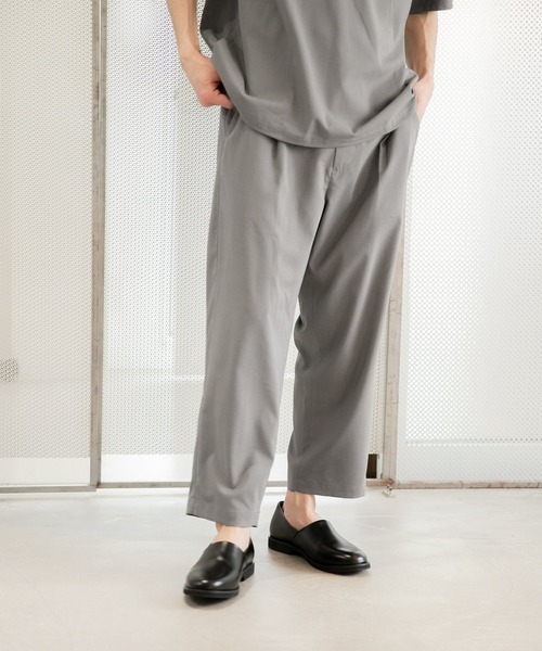 niko and...（ニコアンド）の「[ACTIVE SETTER]ハイストレッチクロップドパンツ（スラックス・メンズ・ブラック/ブラウン/ブルー/グレー・LARGE/MEDIUM）」の3枚目の写真