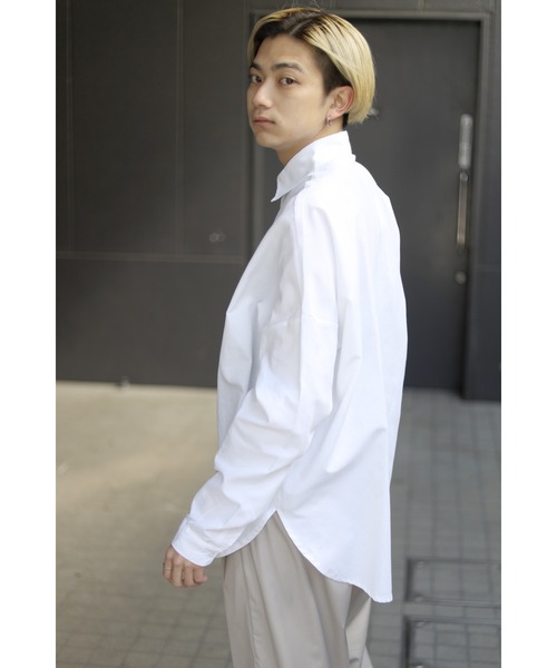 CREARE -LINO-（クレアーレリノ）の「オーバーサイズ ルーズスリーブ シャツ<ユニセックス>（シャツ/ブラウス・メンズ・ブラック/ホワイト・FREE）」の3枚目の写真