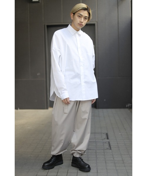 CREARE -LINO-（クレアーレリノ）の「オーバーサイズ ルーズスリーブ シャツ<ユニセックス>（シャツ/ブラウス・メンズ・ブラック/ホワイト・FREE）」の13枚目の写真