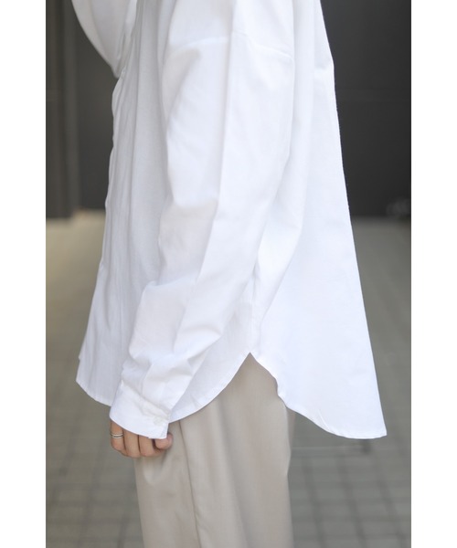 CREARE -LINO-（クレアーレリノ）の「オーバーサイズ ルーズスリーブ シャツ<ユニセックス>（シャツ/ブラウス・メンズ・ブラック/ホワイト・FREE）」の9枚目の写真