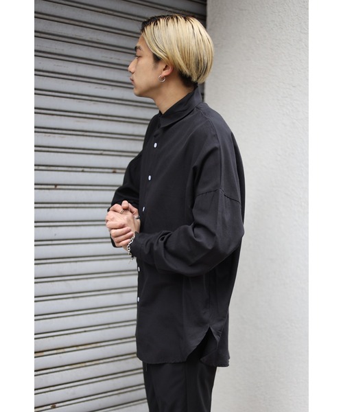CREARE -LINO-（クレアーレリノ）の「オーバーサイズ ルーズスリーブ シャツ<ユニセックス>（シャツ/ブラウス・メンズ・ブラック/ホワイト・FREE）」の4枚目の写真