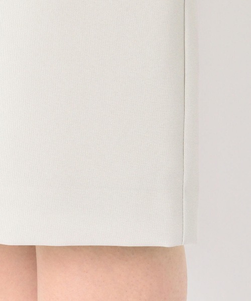 MEW'S REFINED CLOTHES（ミューズリファインドクローズ）の「ウォッシャブル接触冷感タイトスカート（スカート・レディース・グレー/ネイビー/グレイッシュベージュ・MEDIUM/LARGE/SMALL）」の10枚目の写真