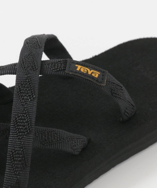 Teva（テバ）の「【WEB限定】Teva　W OLOWAHU（サンダル・レディース・ブラック/グリーン・6/7）」の15枚目の写真