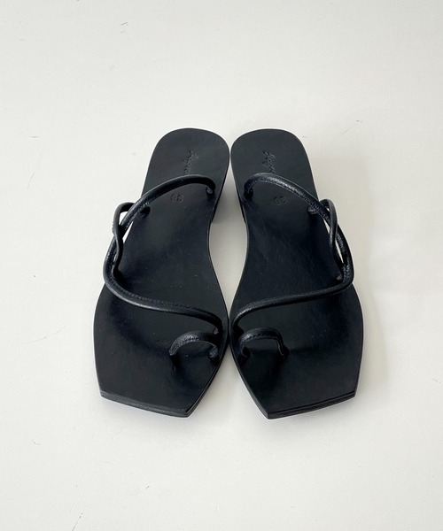 CANAL JEAN（キャナルジーン）の「from Lagoon(フロムラグーン) レザーひもクロスローヒールサンダル（サンダル・レディース・ブラック/キャメル・38/39/36/37）」の11枚目の写真