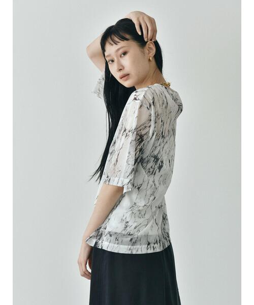 GARAGE OF GOOD CLOTHING(ガレージオブグッドクロージング)の「トリコットシフォン半袖プルオーバー*(Tシャツ/カットソー・レディース・ライトグレー/ホワイト/ブラック・FREE)」の13枚目の写真