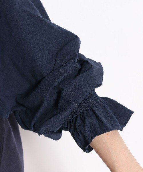 niko and...（ニコアンド）の「袖タックボリュームプルオーバー（Tシャツ/カットソー・レディース・ネイビー/オフホワイト/グリーン/ラベンダー/ホワイト・MEDIUM/LARGE）」の13枚目の写真