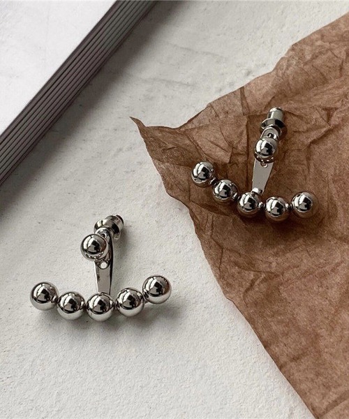 LA VORAGINE（ラ ヴォラジネ）の「ポスト：925シルバー　ピアス（ピアス（両耳用）・レディース・ゴールド/シルバー/A/B/ゴールド系その他・FREE）」の7枚目の写真