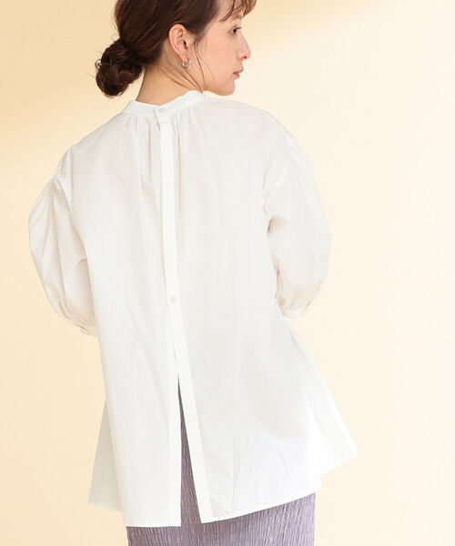 Ray BEAMS（レイビームス）の「Ray BEAMS / バックオープン バンドカラー ブラウス（シャツ/ブラウス・レディース・ホワイト/ブラック・ONE SIZE）」の8枚目の写真