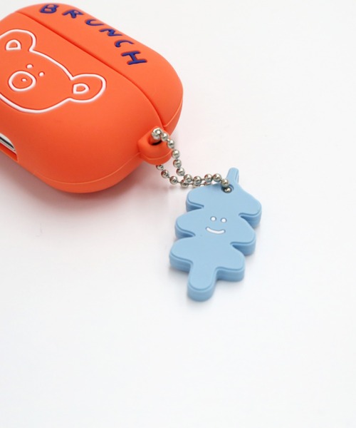 Brunch Brother(ブランチブラザー)の「AirPodsPro用ケース・ブランチブラザー/ROMANE(ロマネ)(ヘッドフォン/イヤホン・レディース・ネイビー/オレンジ/グレー・FREE)」の4枚目の写真